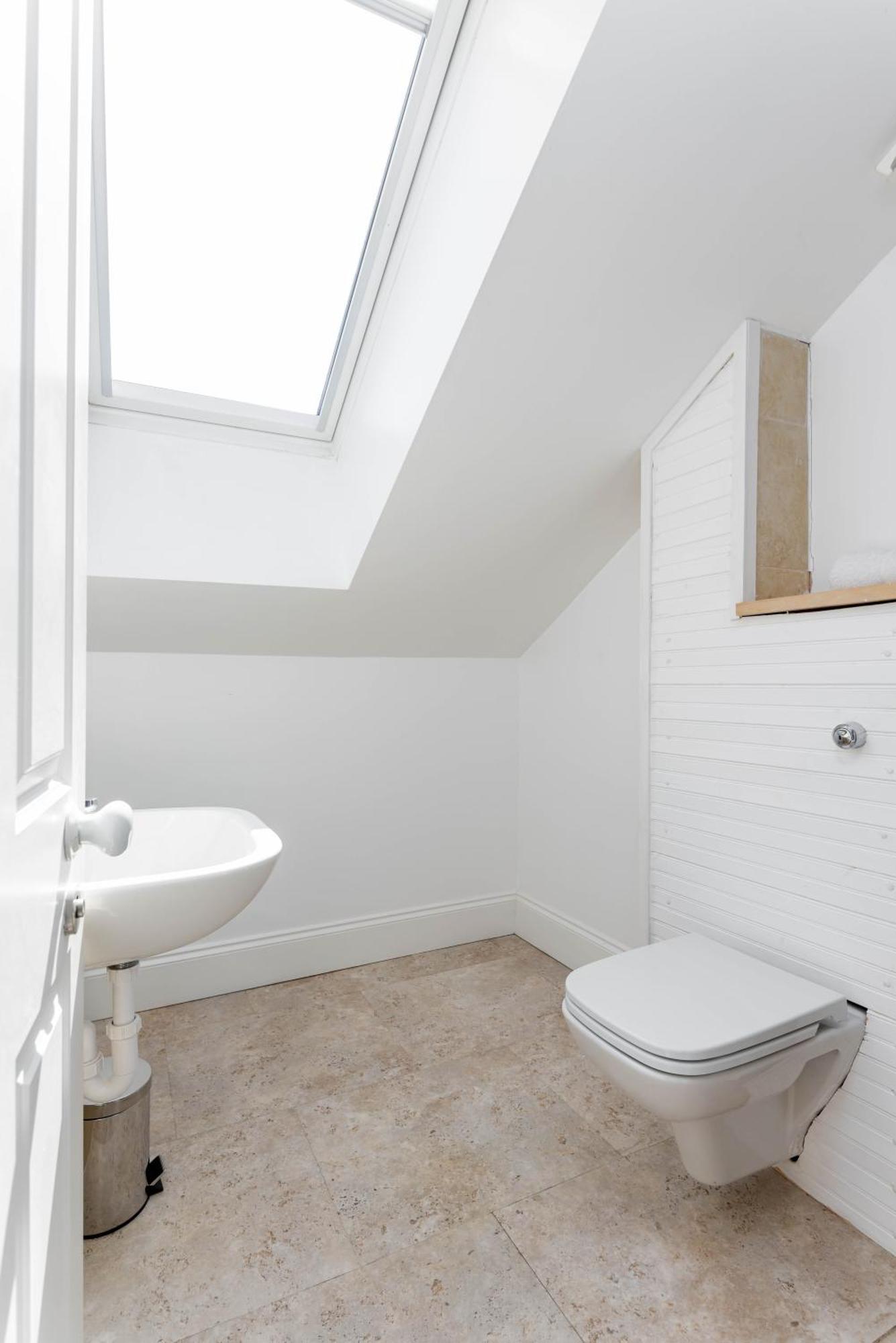 Air Host & Stay - Rockfield House - Sleeps 8 Liverpool Exterior photo